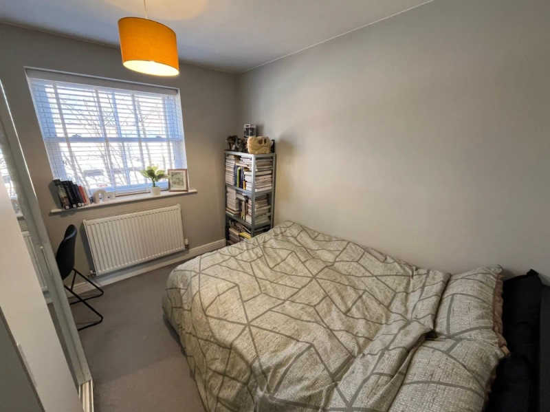 STUDENT HOUSING  - Robey Court, LN5 - 2 BED - Thumbnail 2